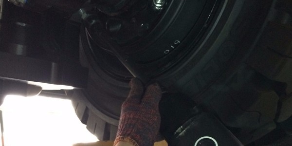 氣動工具在汽車行業(yè)有哪些應(yīng)用？