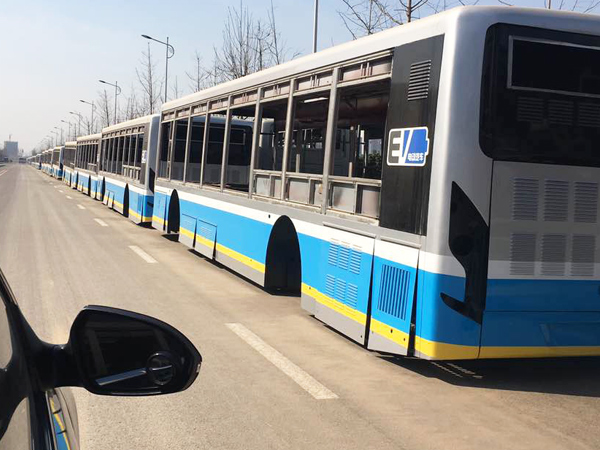 銀隆集團(tuán)使用臺灣速耐氣動(dòng)工具