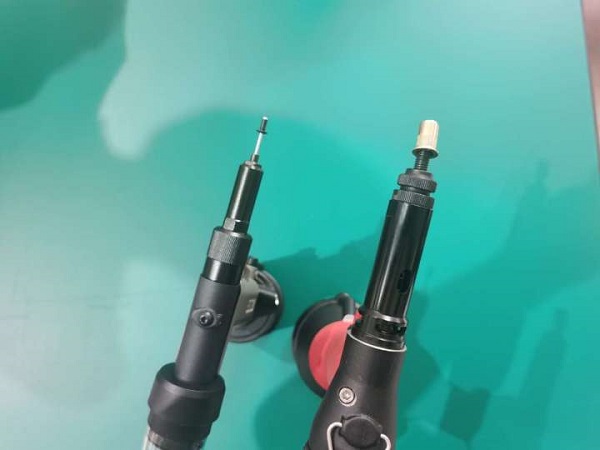 鉚釘槍和鉚螺母槍的細節區別